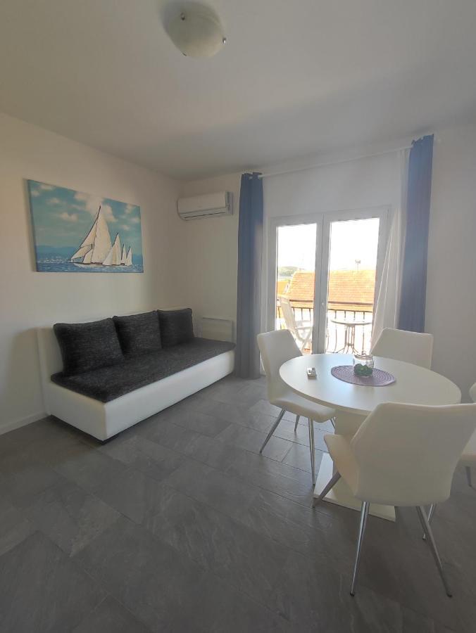 Apartment Providenca - - Close To Trogir